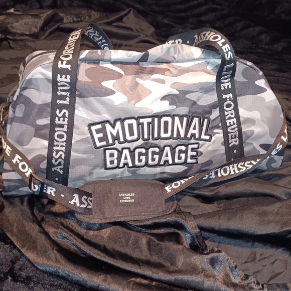 NWT A**Holes live forever Mens Bag - Picture 2 of 4